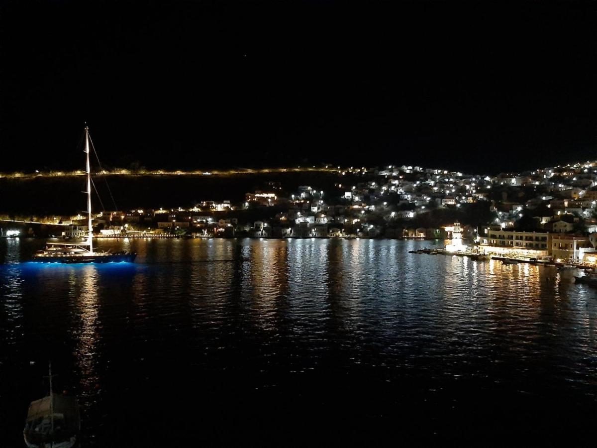 Kleanthi And Kostas Studios Symi Exterior photo