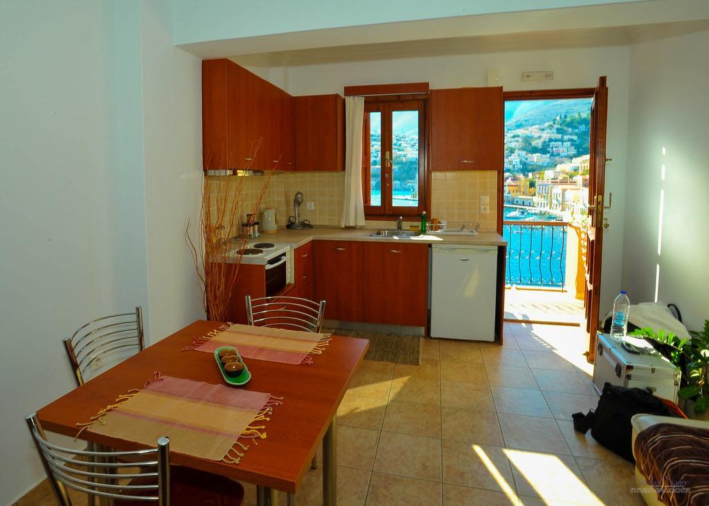 Kleanthi And Kostas Studios Symi Exterior photo